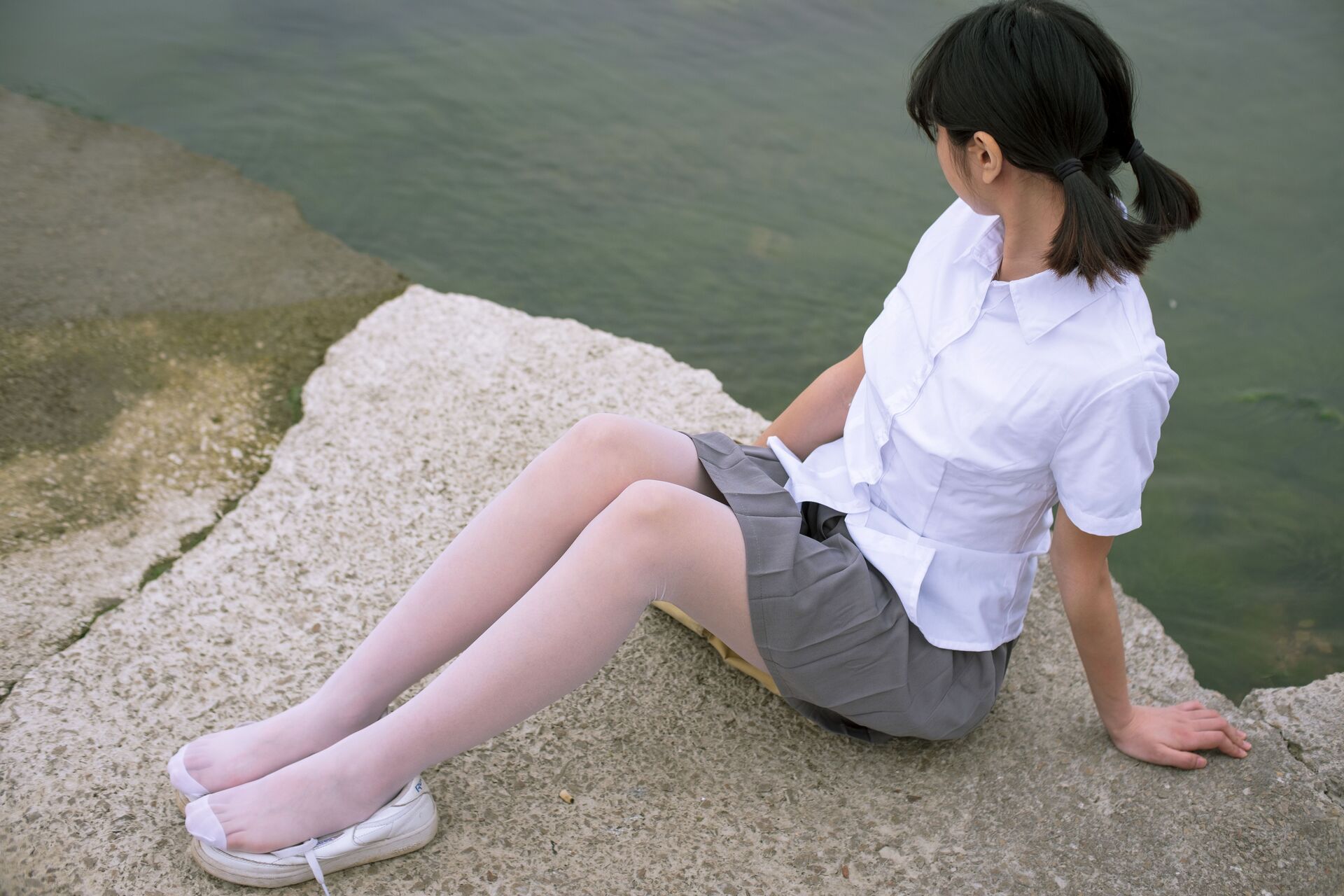 丝袜美腿预览图